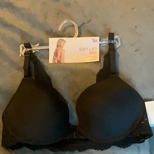 So soft-lift racerback bra.  Front clasp with soft lace back.  NWT